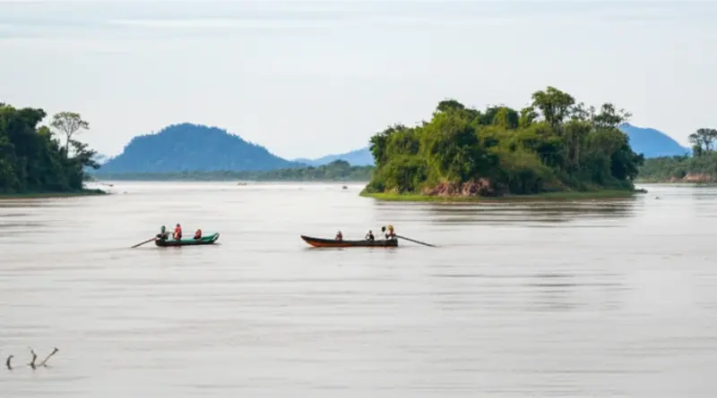 The 4000 Islands (Si Phan Don): The Ultimate Guide to Island Hopping, Dolphin Spotting, and Slow-Travel Adventures