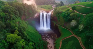Where is the Bolaven Plateau and why is it the best region in Laos for waterfall exploration? (location, climate, and accessibility)