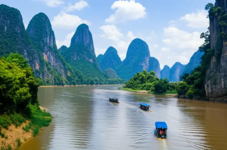 Best Day-Trip Itineraries on the Nam Ou River: Scenic Highlights, Timings, and Where to Launch