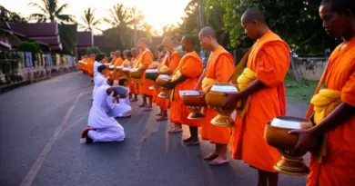 How to Prepare: What to Wear, What to Bring, and How to Time Your Visit for the Morning Alms in Luang Prabang