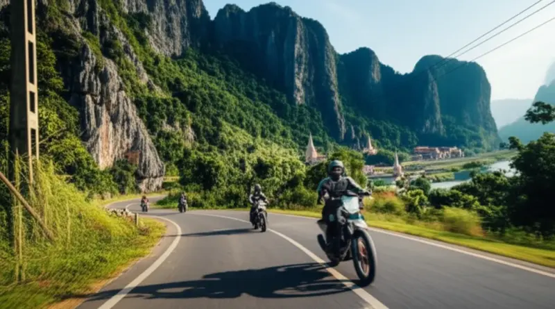 Laos by Motorbike: The Ultimate Guide to the Thakhek and Pakse Loops — Complete Route, Safety Tips, and Cultural Highlights