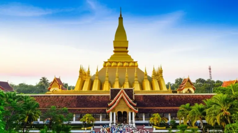 Vientiane’s Sacred Sites: A Complete Visitor’s Guide to Pha That Luang and Wat Sisaket