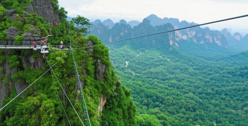 Where to Find the Best Zipline Parks in Laos: Regions, Operators, and What to Expect