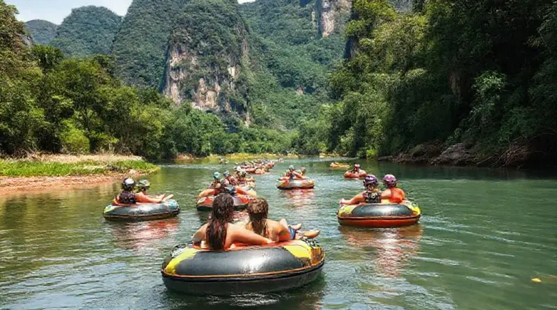 River Tubing Reimagined in Vang Vieng: Responsible Operators to Choose